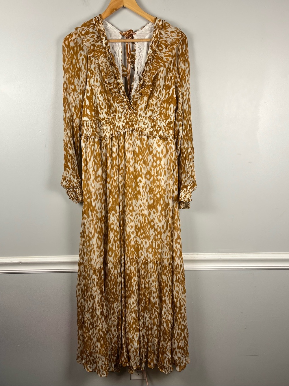 Anthropologie The Odetta Ruffled V-Neck maxi Dress size XL honey color - Picture 3 of 11